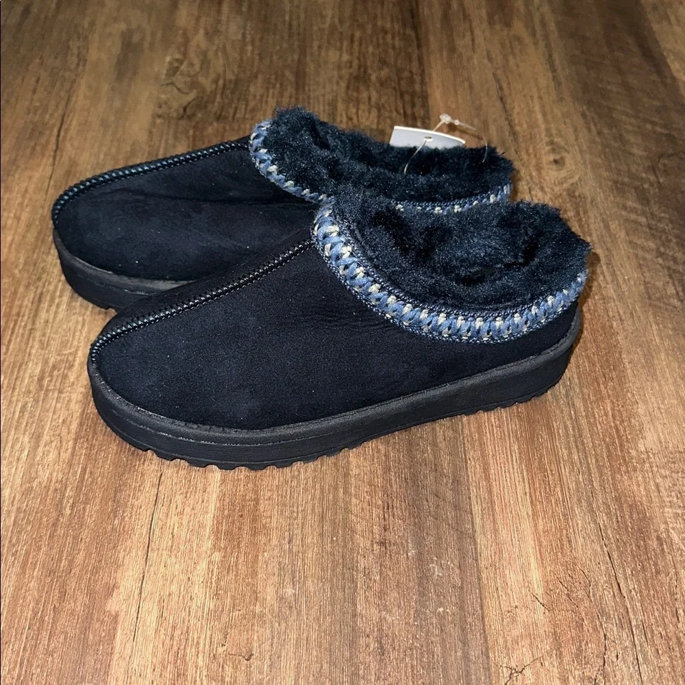 Girls‎ Sonoma Navy Furry Clogs size 13 NWT